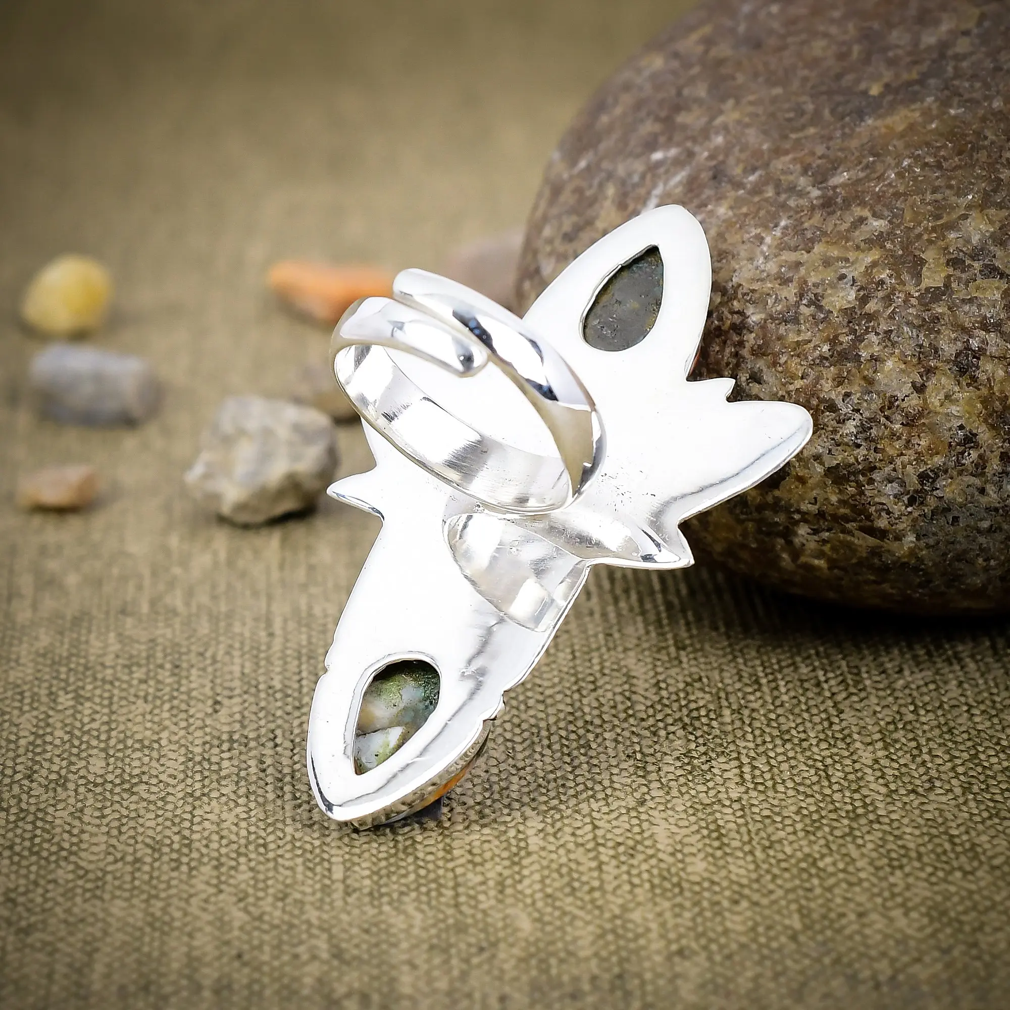Spiny Oyster Turquoise Ring