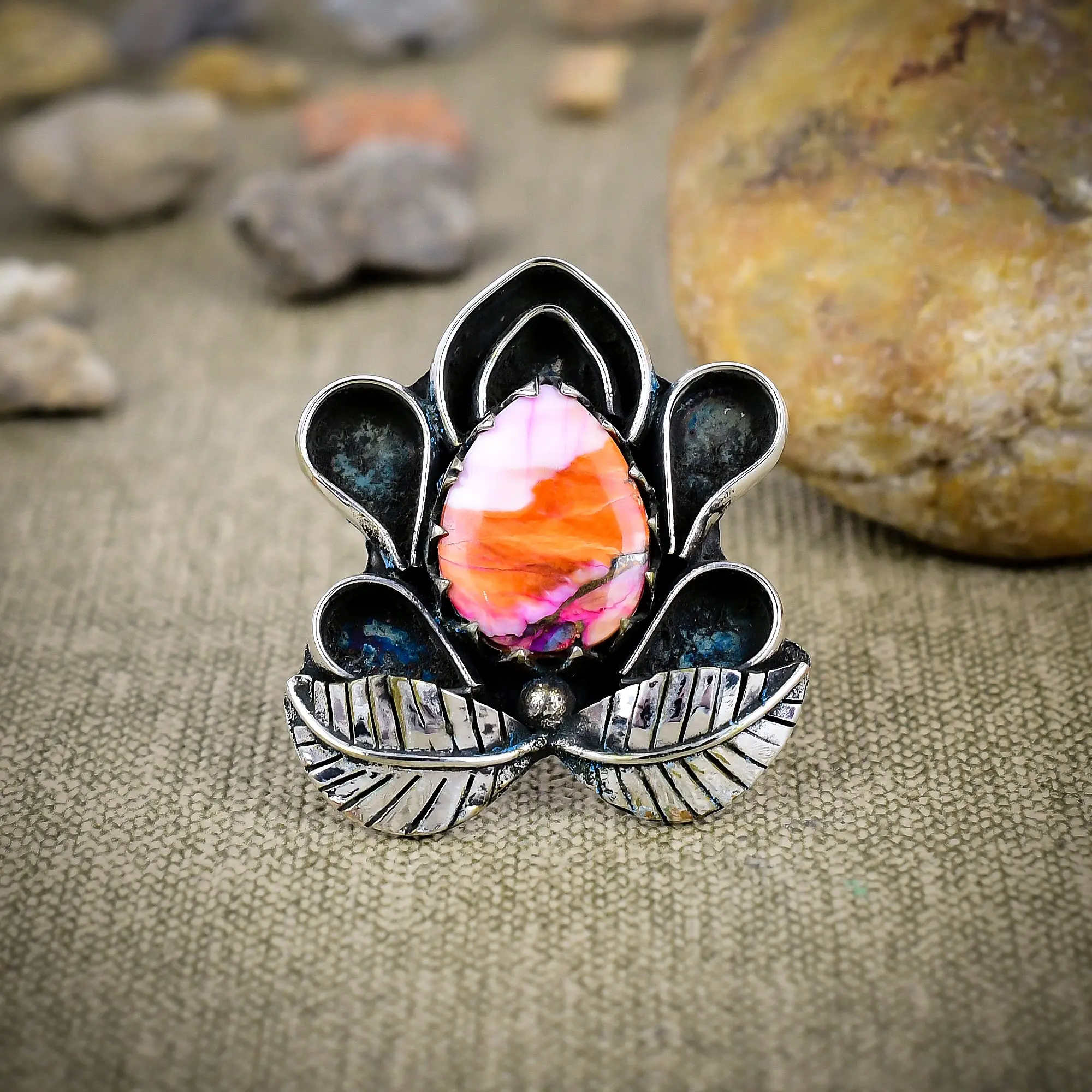 Spiny Oyster Turquoise Ring