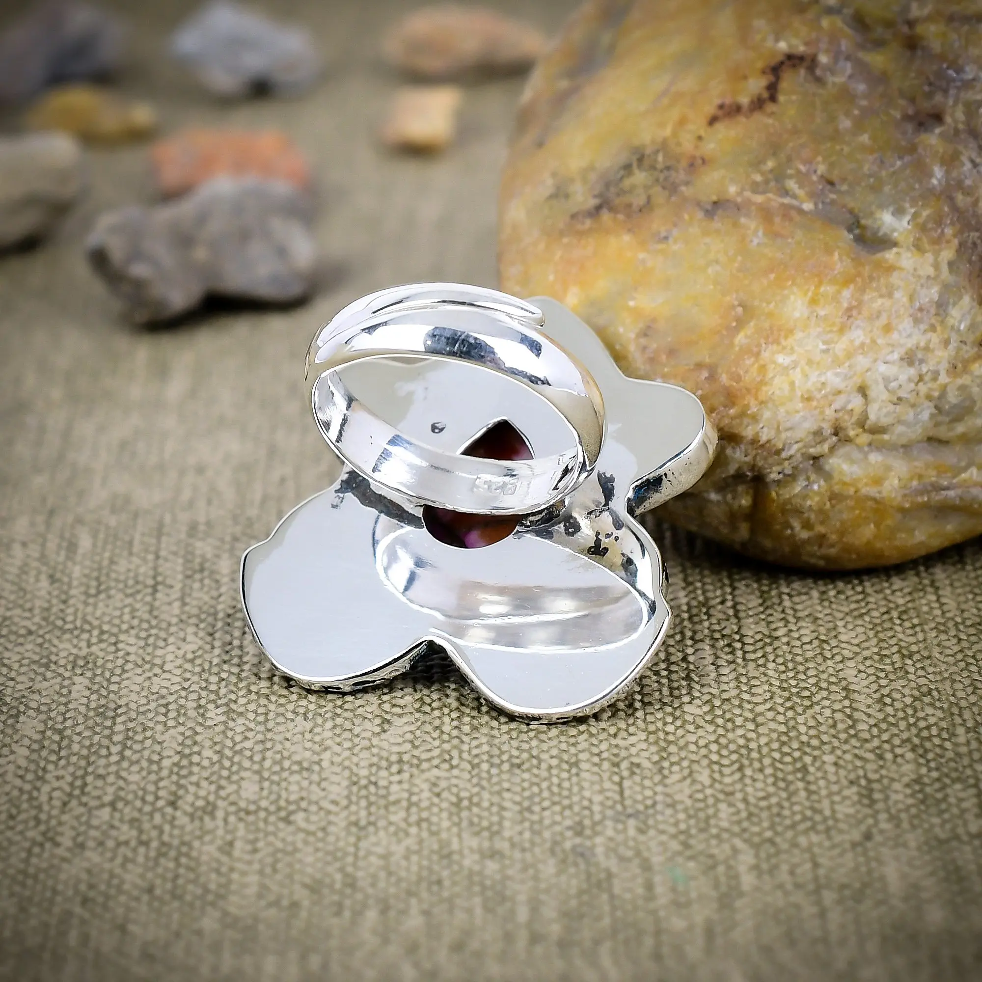 Spiny Oyster Turquoise Ring