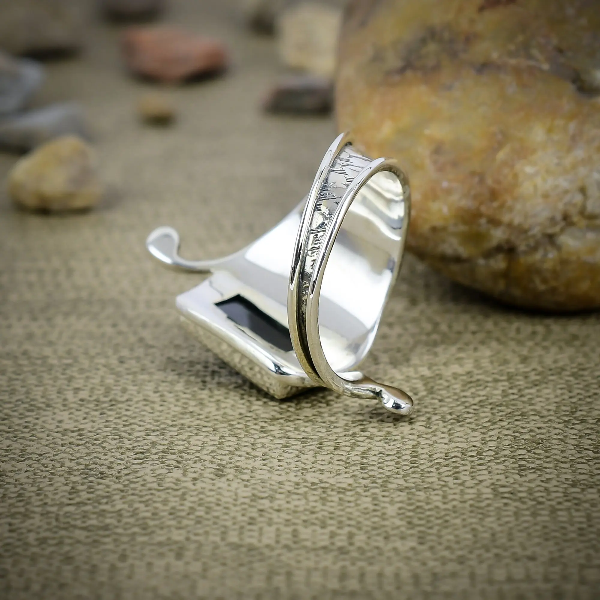 Black Spinel Ring