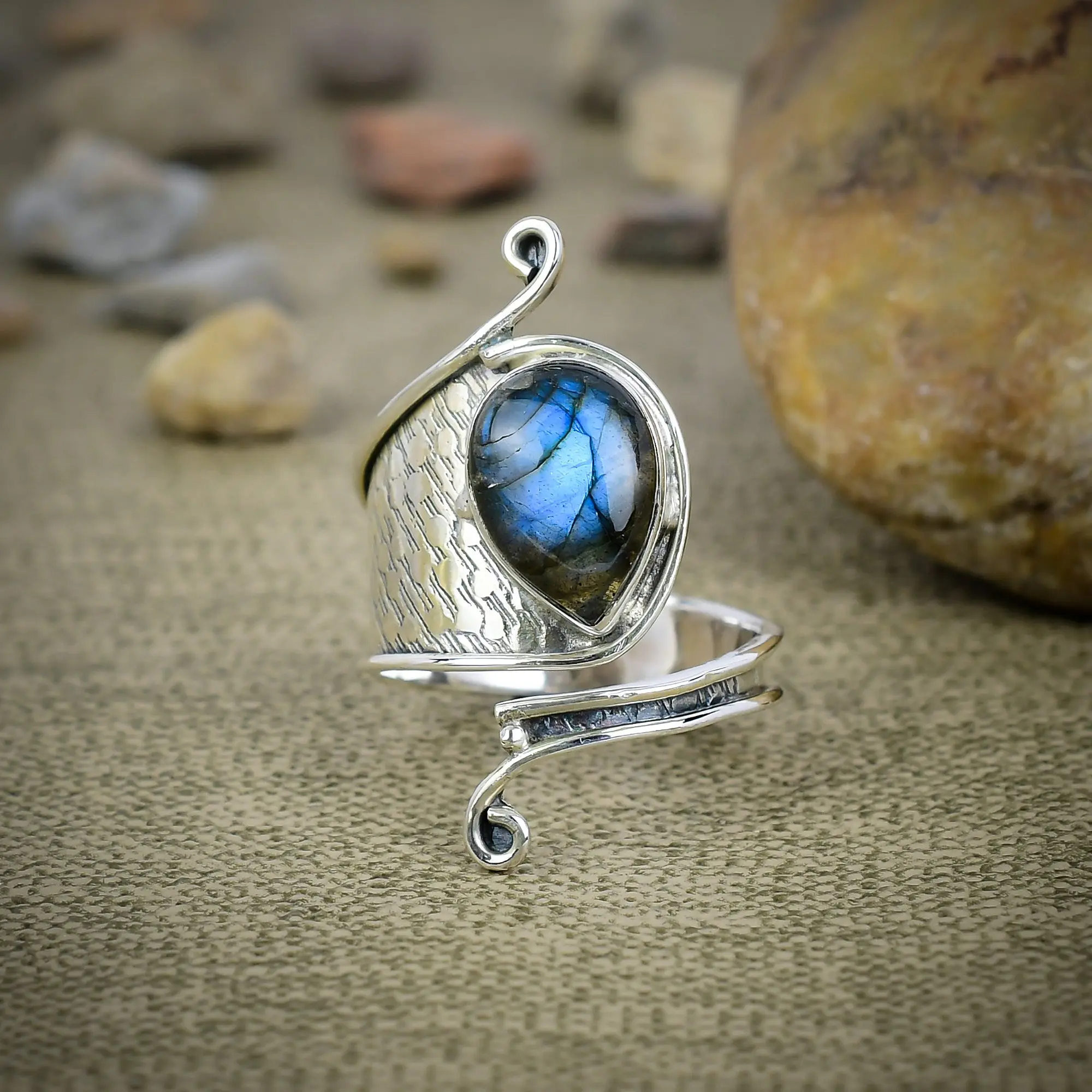 Nakshmart Natural Labradorite 925 Sterling Silver Statement Ring