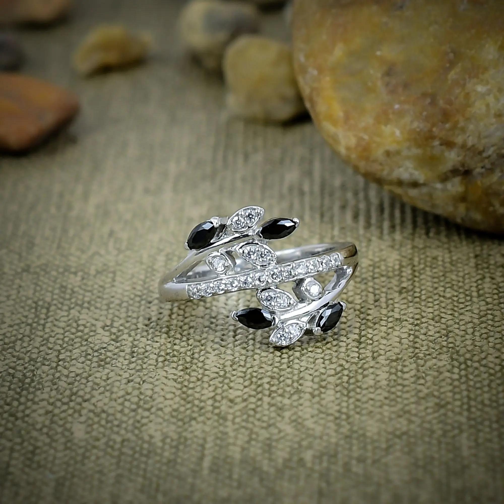 Black Spinel Ring