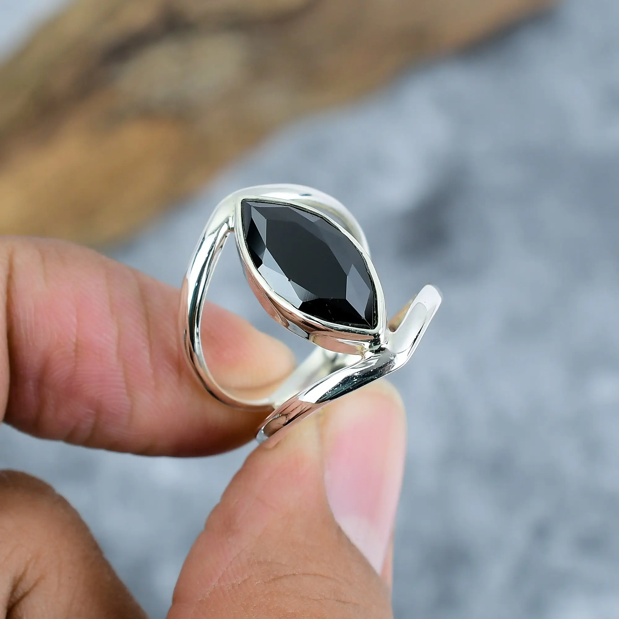 Black Spinel Ring