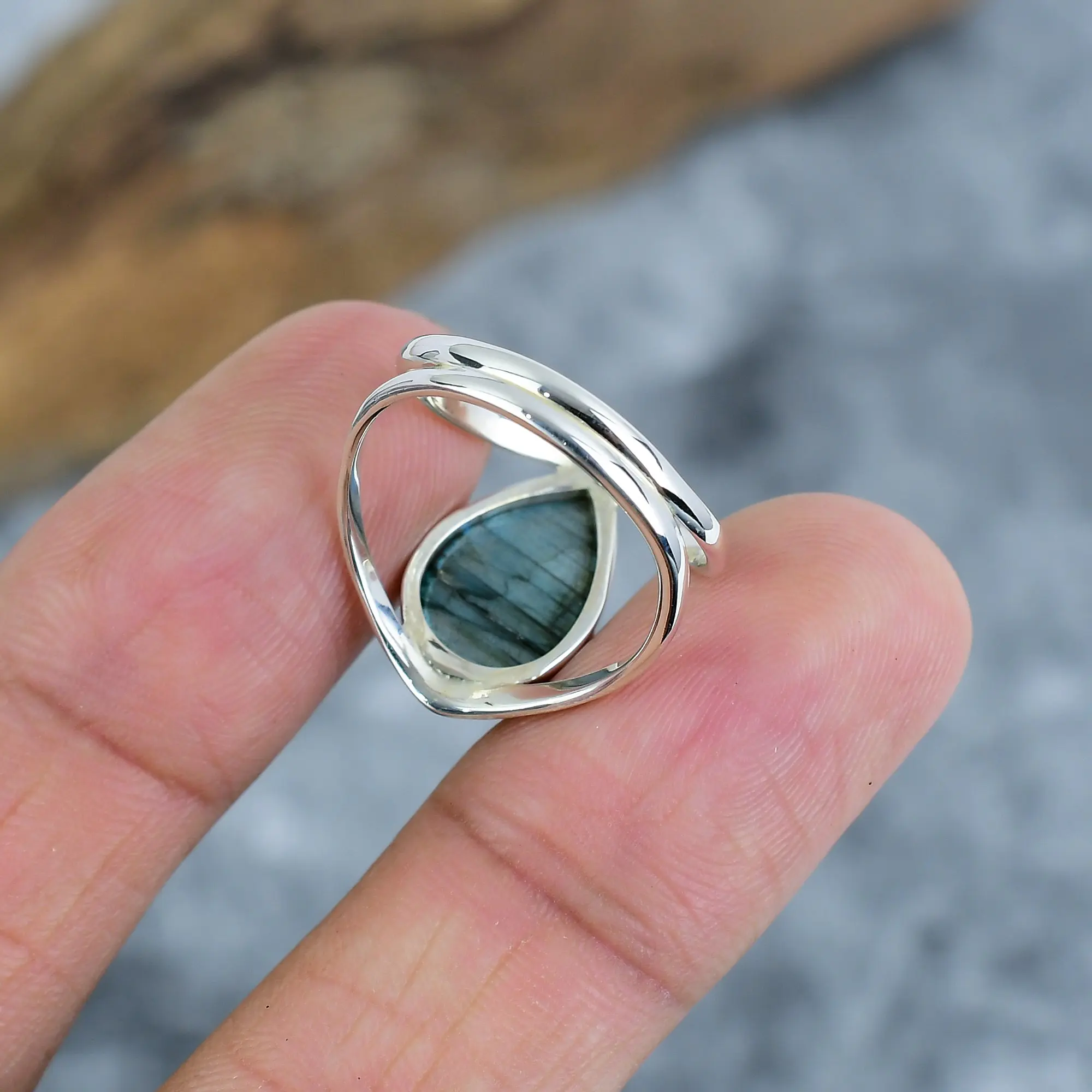 Nakshmart Natural Labradorite Statement Ring in 925 Sterling Silver