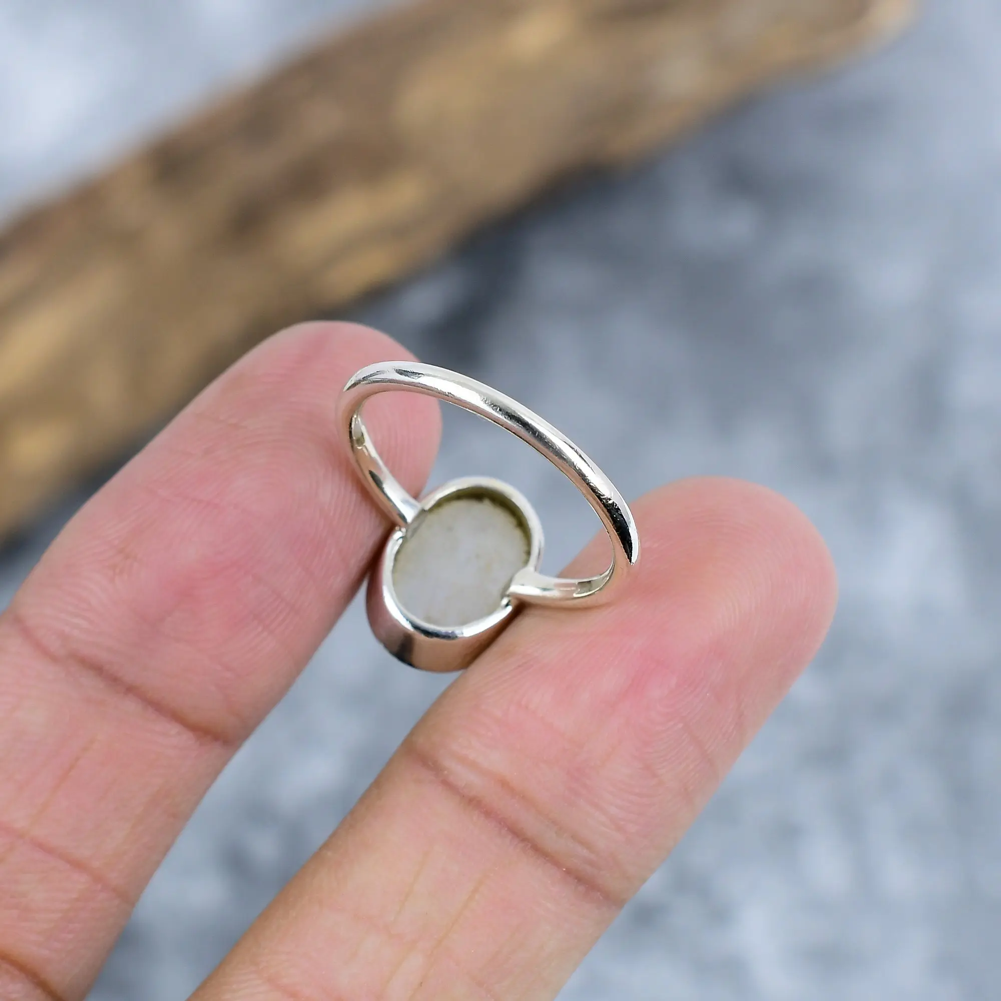 Natural Rainbow Moonstone 925 Silver Bezel Statement Ring