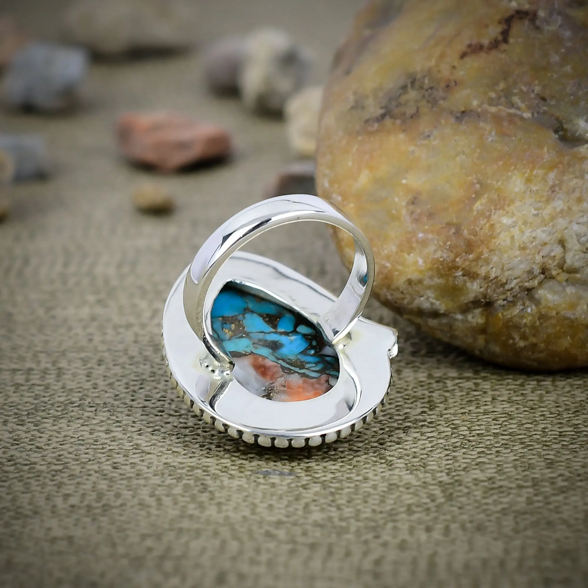 Spiny Oyster Turquoise Ring