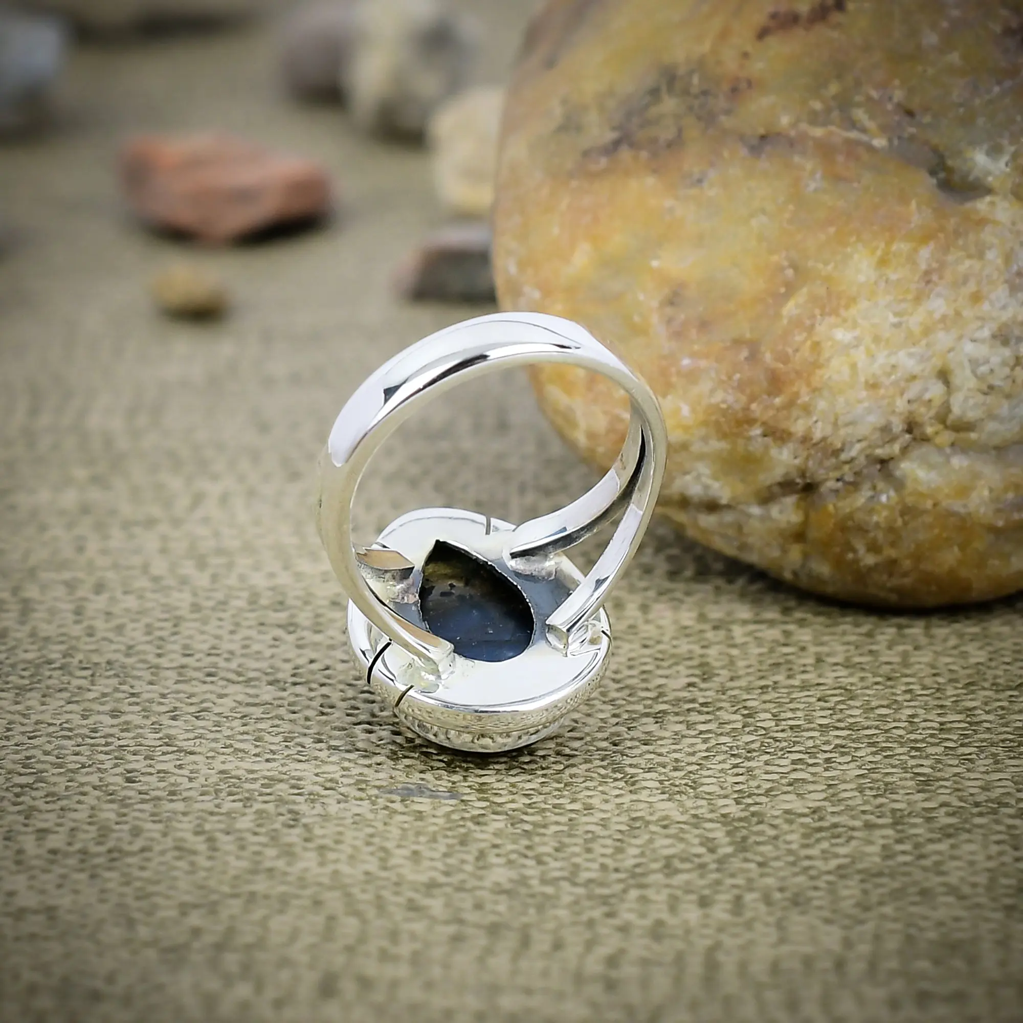 Nakshmart Natural Labradorite 925 Sterling Silver Statement Ring