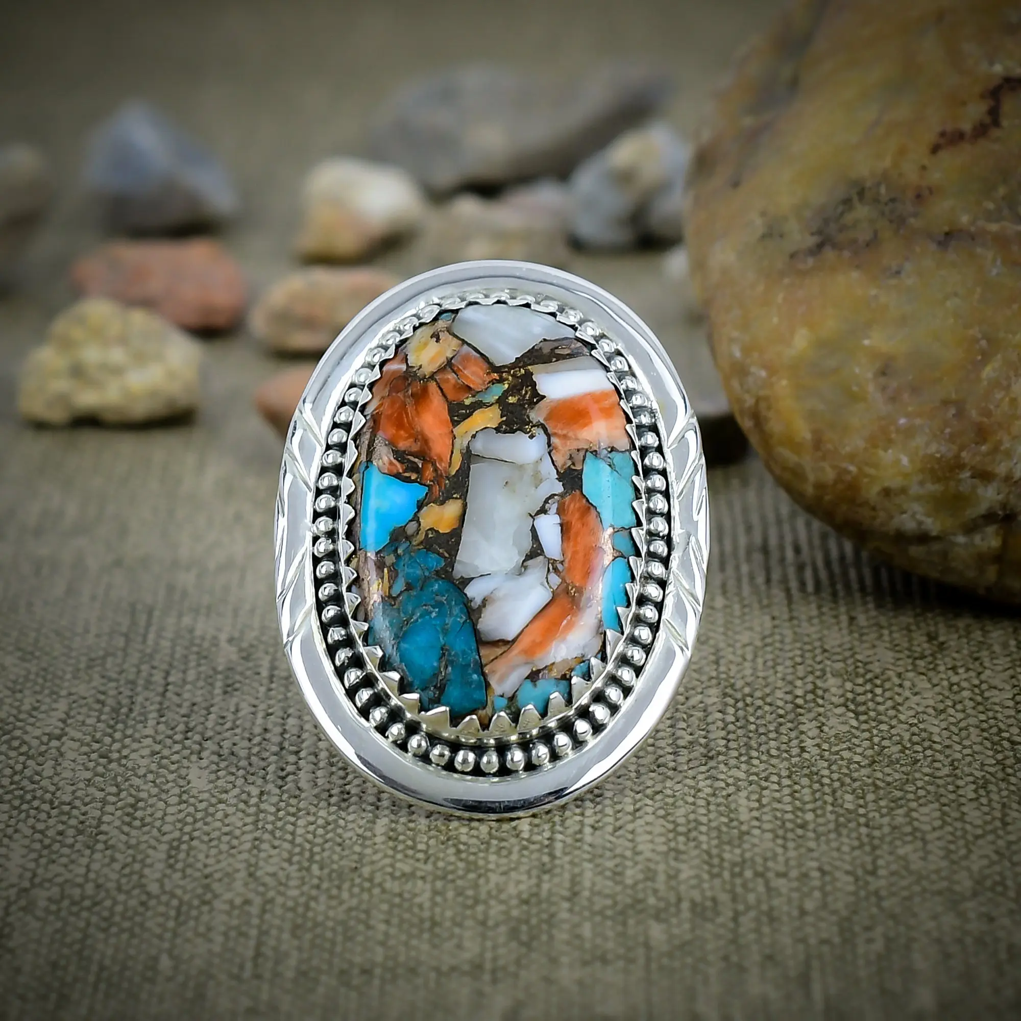Spiny Oyster Turquoise Ring