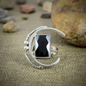 Nakshmart 925 Sterling Silver Bezel Set Lab Garnet Statement Ring