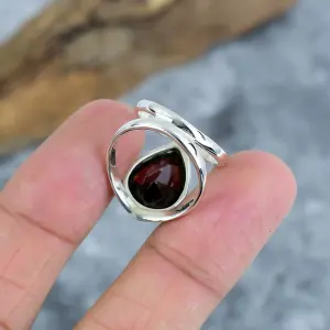 Nakshmart 925 Sterling Silver Lab Garnet Bezel Statement Ring