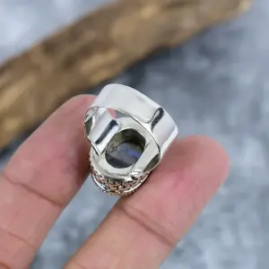Nakshmart 925 Sterling Silver Natural Labradorite Statement Ring