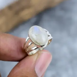 Natural Rainbow Moonstone 925 Sterling Silver Bezel Statement Ring