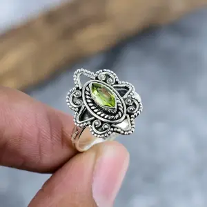 Nakshmart Natural Peridot 925 Sterling Silver Bezel Statement Ring