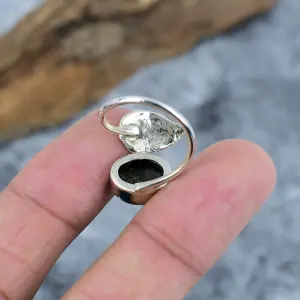 Nakshmart 925 Sterling Silver Natural Labradorite Statement Ring