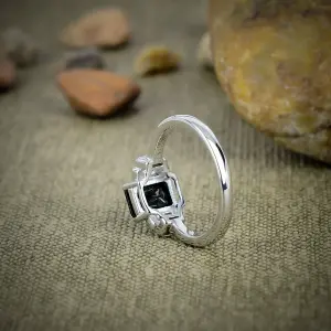 Nakshmart Black Spinel 925 Sterling Silver Statement Bezel Ring