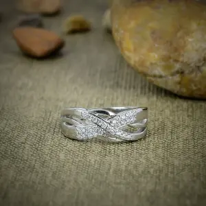 Nakshmart White Zirconia 925 Sterling Silver Bezel Statement Ring