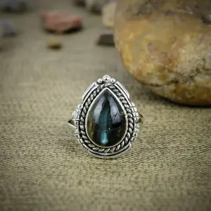 Natural Labradorite Statement Ring in 925 Sterling Silver