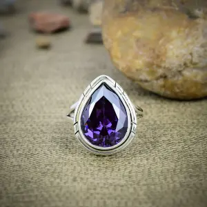 Nakshmart 925 Sterling Silver Bezel Set Amethyst Statement Ring