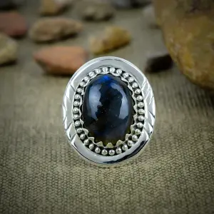 Labradorite Statement Ring in 925 Sterling Silver by Nakshmart