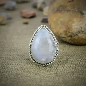 Nakshmart 925 Sterling Silver Natural Moonstone Statement Ring
